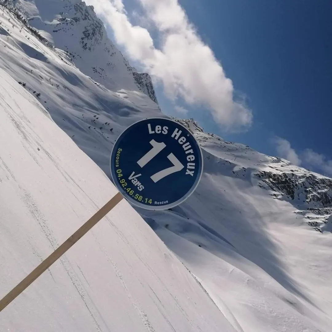 Hotel Le Lievre Blanc Vars  Vars (Hautes-Alpes)
